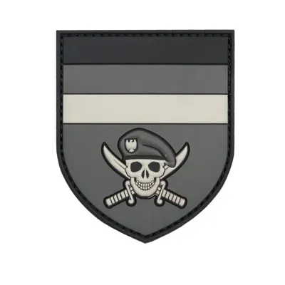 Nášivka Plastová 3D Štít S Lebkou Commando Šedočerná - 101Inc
