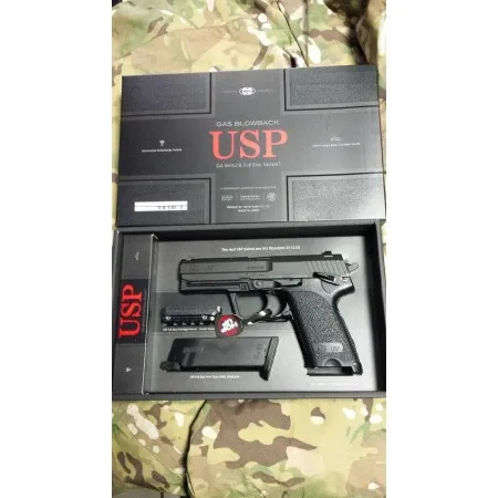 USP 9mm · Negro
