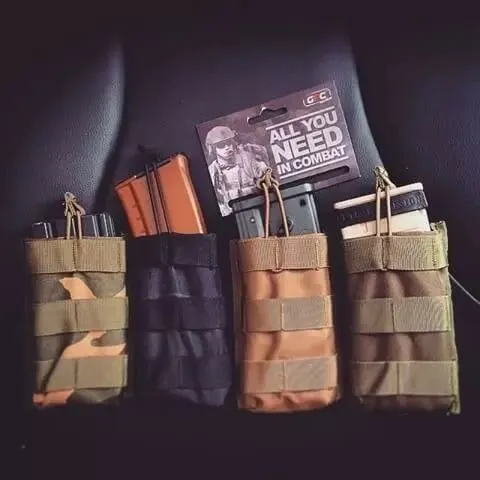 Single Shingle Type Pouch · Negro