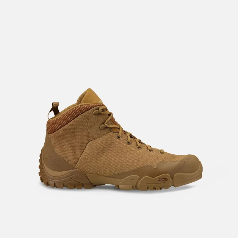 Garmont Nemesis 4.2 · Coyote
